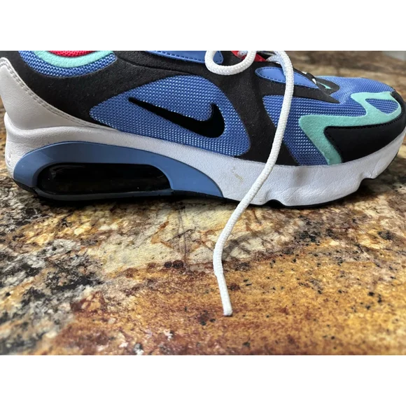 Nike Air Max 200 - Picture 8 of 13